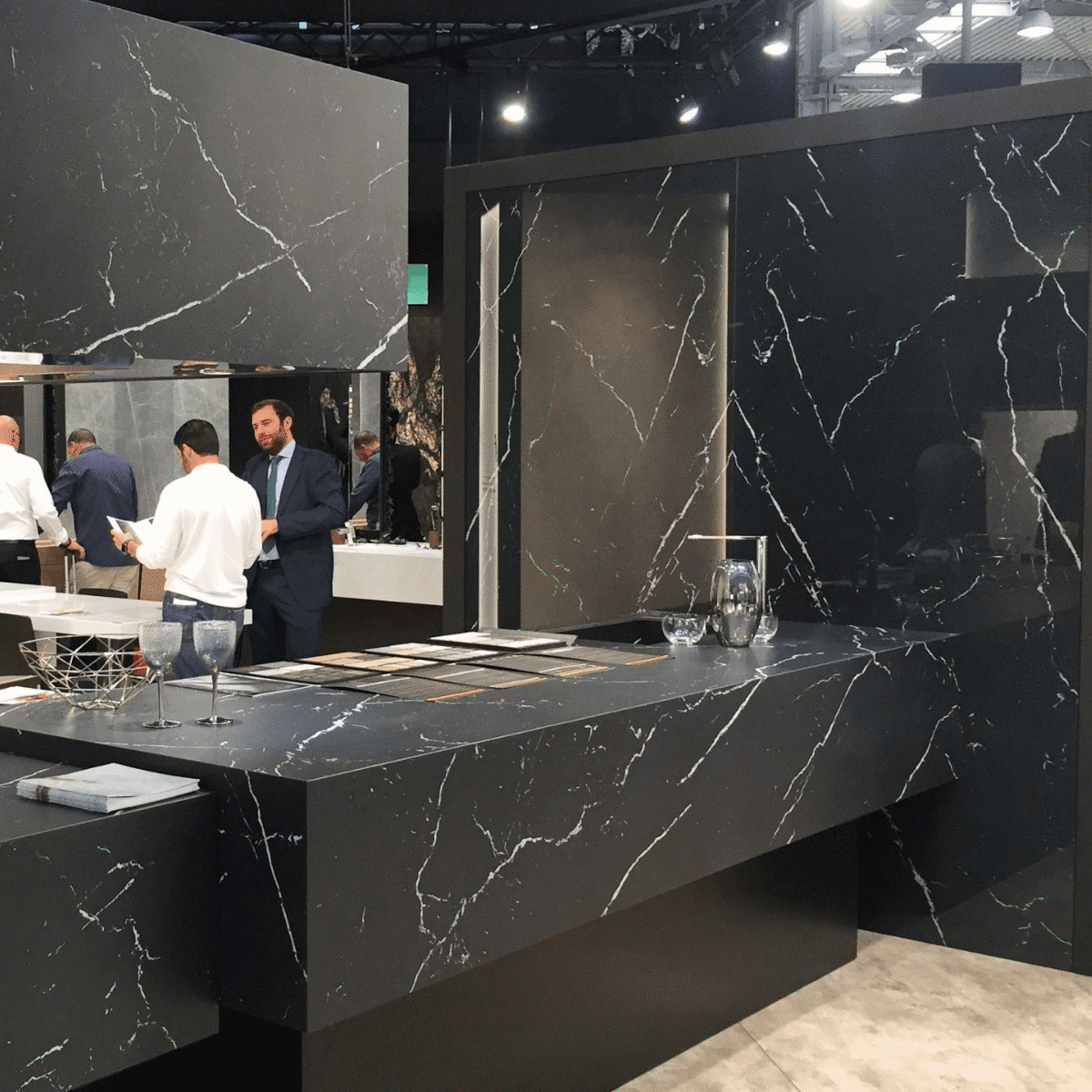 Nero Marquina Neolith | Vedek Revestimientos