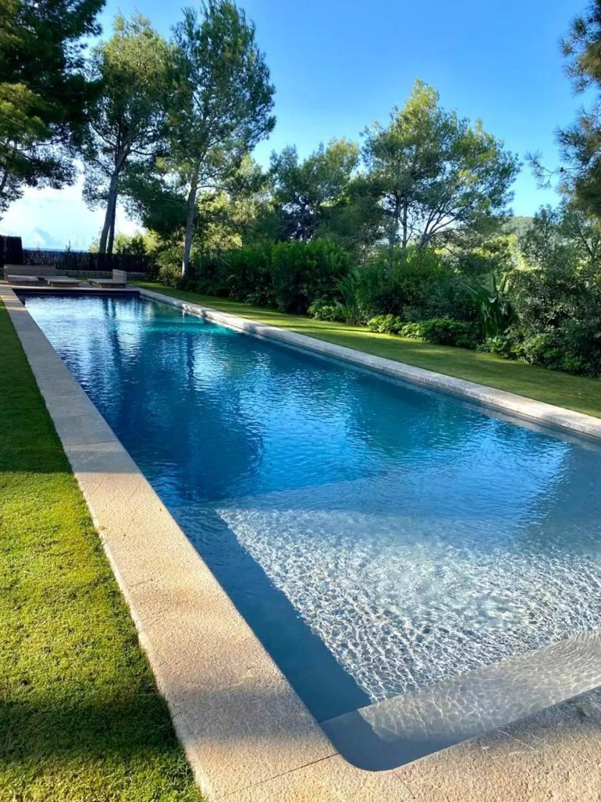 AquaQuartz Blanco Niebla - Revestimiento Cementicio  | Vedek Revestimientos