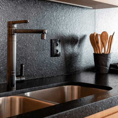 GRANITO NEGRO BRASIL LEATHER | Vedek Revestimientos